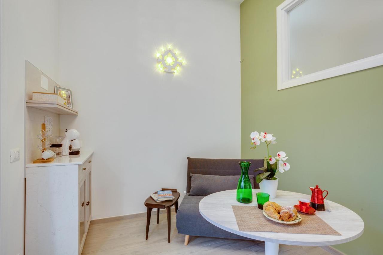 Madame Bari' Suite Apt In The Heart Of Μπάρι Εξωτερικό φωτογραφία