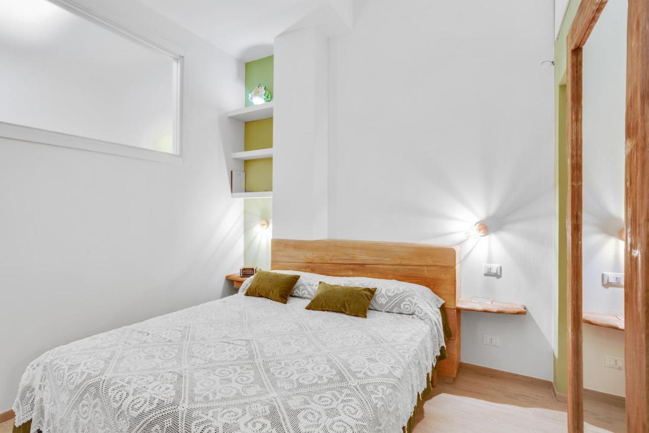 Madame Bari' Suite Apt In The Heart Of Μπάρι Εξωτερικό φωτογραφία