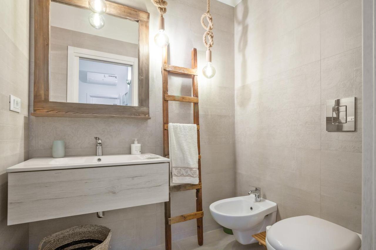 Madame Bari' Suite Apt In The Heart Of Μπάρι Εξωτερικό φωτογραφία